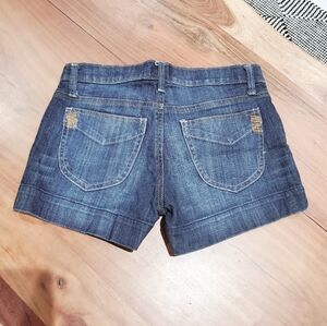 Costa Blanca Indigo denim Mid Rise Shorts- 28 on tag but fits like 25